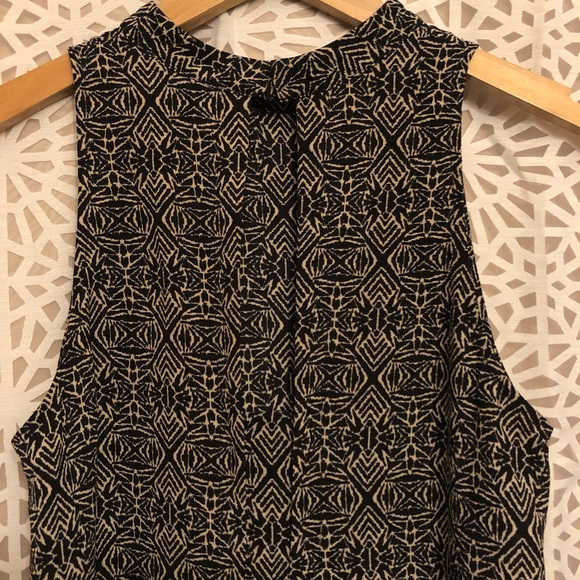 ASTR Printed Mock Neck Dress - Picture 5 of 6